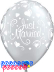 Qualatex 85944 11 in. Just Married Hearts Latex Balloon
